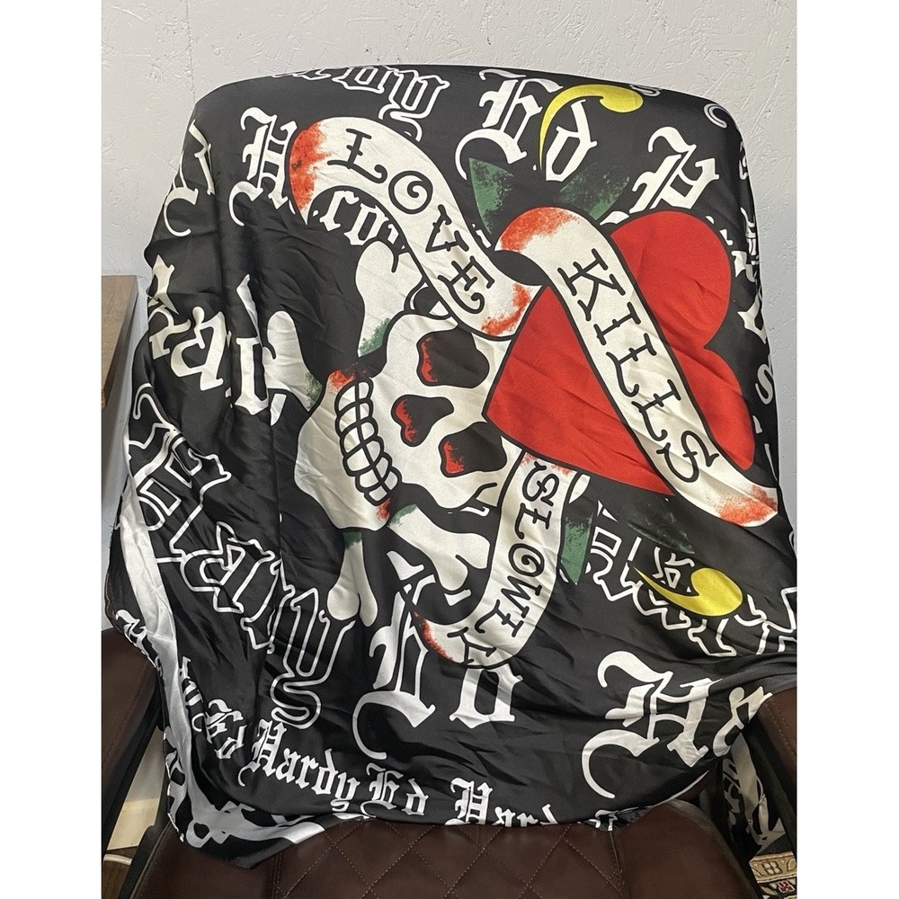 Ed Hardy Love Kills Slowly Skull Heart Multi Wrap Scarf Black W7EH00713-42-078